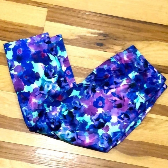Danskin Flower Workout Capri Pants S - Picture 1 of 4